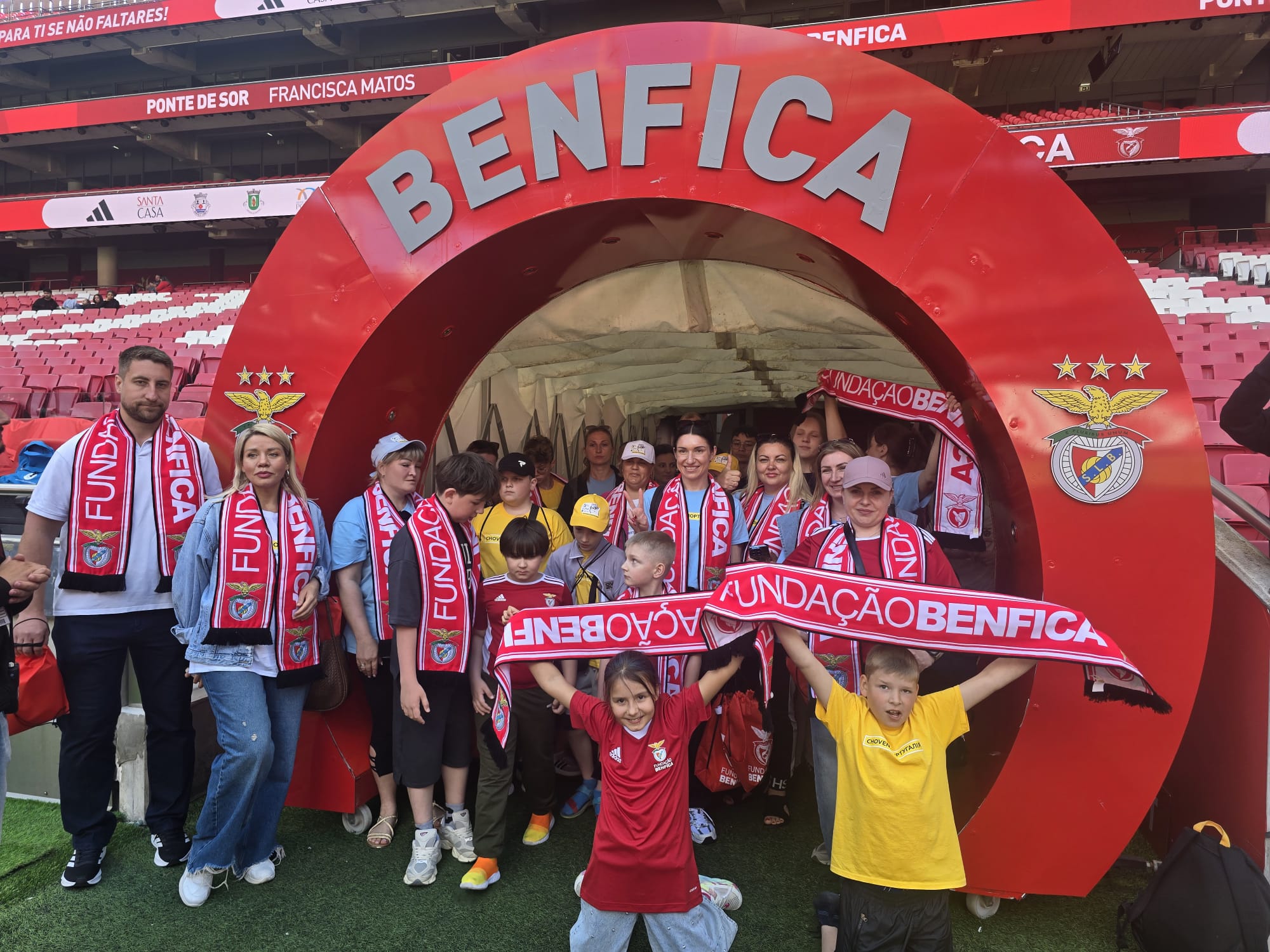 Estádio da Luz: день великого футболу для родин проєкту Choven