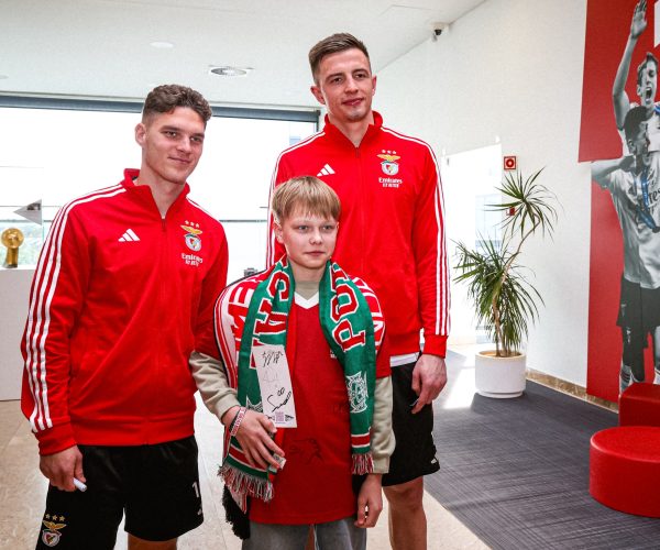 Crianças ucranianas recebidas pelos jogadores Anatoliy Trubin e Heorhiy Sudakov
Benfica Campus
Fundação Benfica
Época 2025/2026