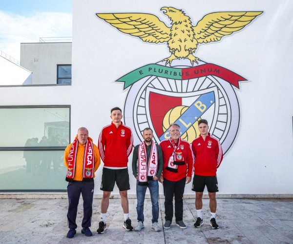 Crianças ucranianas recebidas pelos jogadores Anatoliy Trubin e Heorhiy Sudakov
Benfica Campus
Fundação Benfica
Época 2025/2026